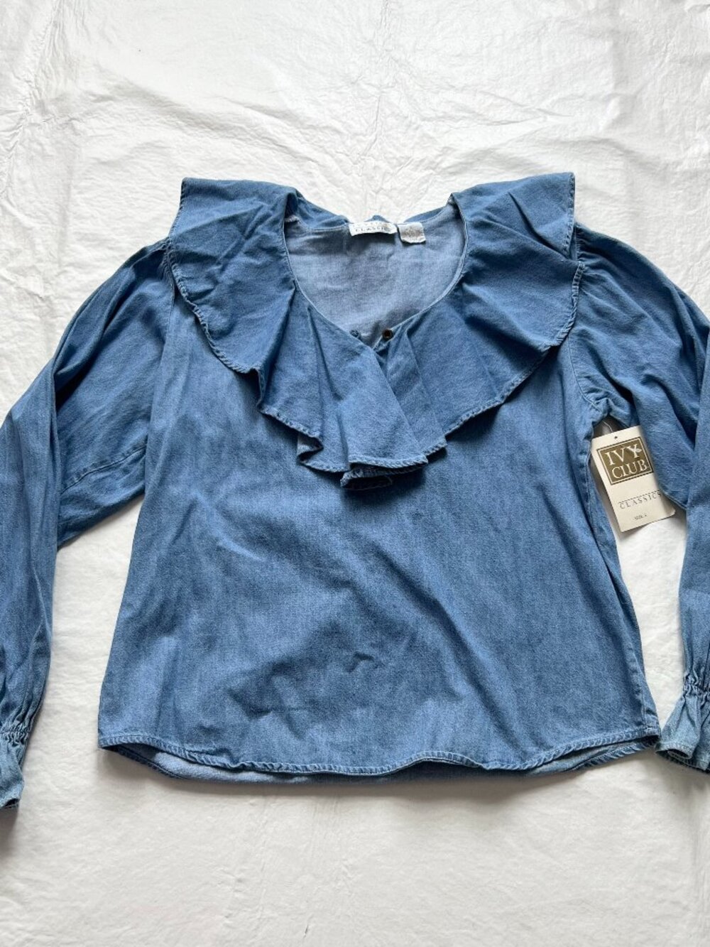 Vintage 90s top blue chambray big collar frill womens Small Ivy Club long sleeve